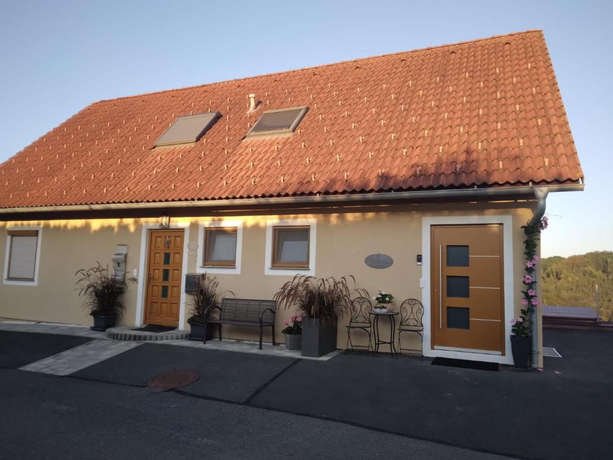 Appartement Fam.Kremser Leutschach Eksteriør billede